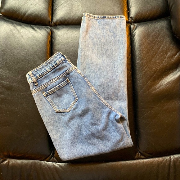 SHEIN Denim - High Waist Stone Washed Mom Jeans by Shein | Size Medium